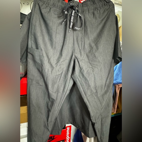Men’s Rothwear scrub jogger pants - Picture 2 of 4